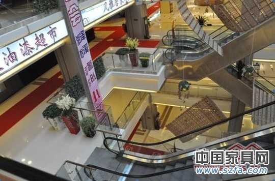 紅星美凱龍北五環(huán)店內景 紅星美凱龍北五環(huán)店內景