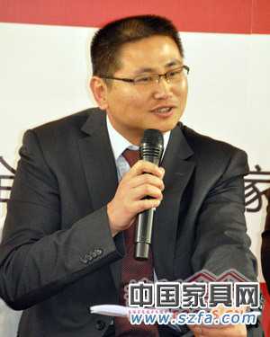 居然之家樂(lè)屋家裝設(shè)計(jì)中心總經(jīng)理 錢(qián)明發(fā) 居然之家樂(lè)屋家裝設(shè)計(jì)中心總經(jīng)理 錢(qián)明發(fā)