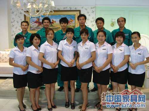 廣西東方團(tuán)隊(duì)集體照 廣西東方團(tuán)隊(duì)集體照