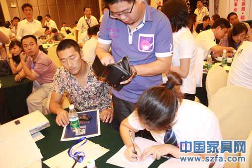 金天拓家私秋季招商培訓(xùn)會(huì)完美閉幕 金天拓家私秋季招商培訓(xùn)會(huì)完美閉幕