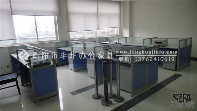 衡陽豐華辦公家具，專業(yè)承接辦公家具相關(guān)工程。歡迎新老客戶訂購、洽談??！