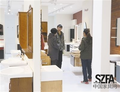 由于家居產(chǎn)品的特殊性，線下的體驗是目前家居賣場最拿手的招數(shù)。