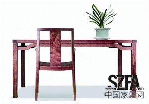 帶有明式家具特有遺韻的曲美如是系列家具參展2013年米蘭家具展。