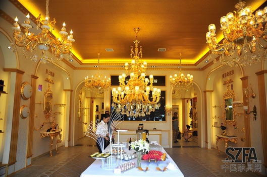 攜手奧珀銅質(zhì)家居 共享2015高端裝飾財(cái)富盛宴 攜手奧珀銅質(zhì)家居 共享2015高端裝飾財(cái)富盛宴