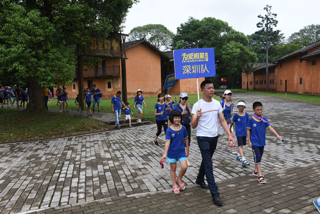兒童家具-松堡王國關愛留守兒童瑞金行 兒童家具-松堡王國關愛留守兒童瑞金行