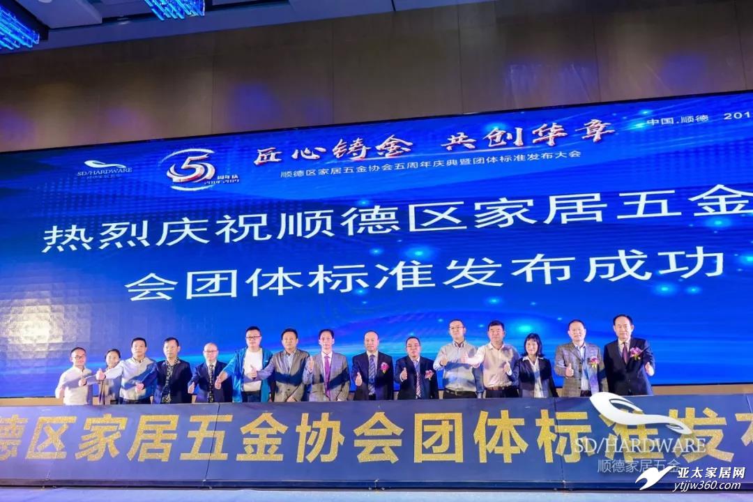 1574846805177077242.jpg 1574846805177077242.jpg