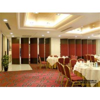 酒店活動隔斷墻，酒店大廳推拉折疊隔斷吊門，教你認(rèn)識移動隔斷