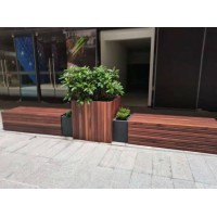 大連防腐木花箱、廠家定做、質(zhì)優(yōu)價低